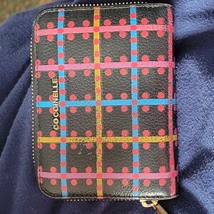 Coccinelle Black Leather Zipper Wallet w Dotted Lined Design